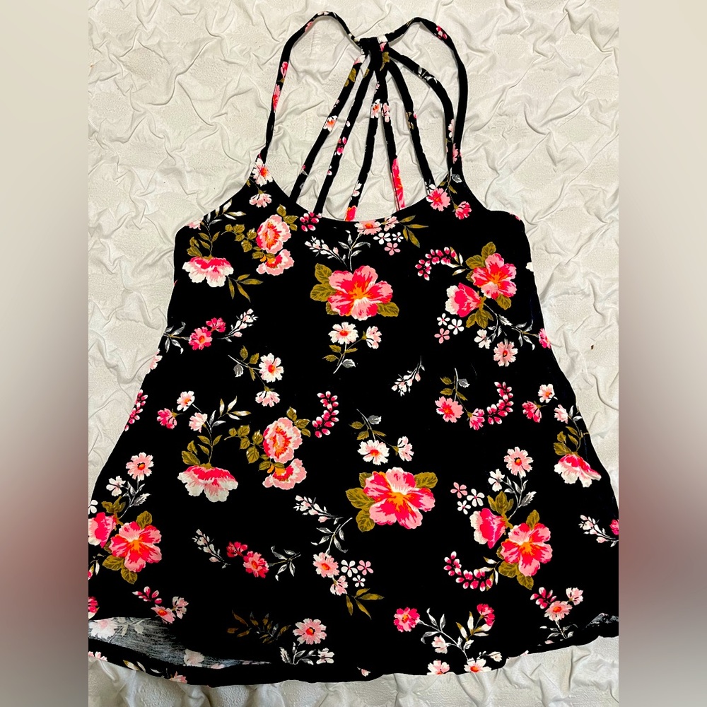 Venus floral tank top small